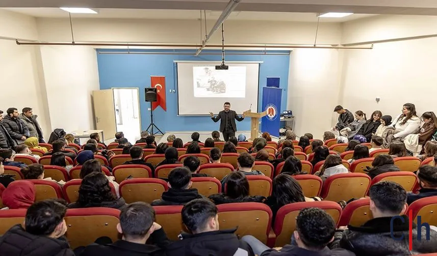 Hakkari Üniversitesi’nde Çanakkale ruhu anlatıldı