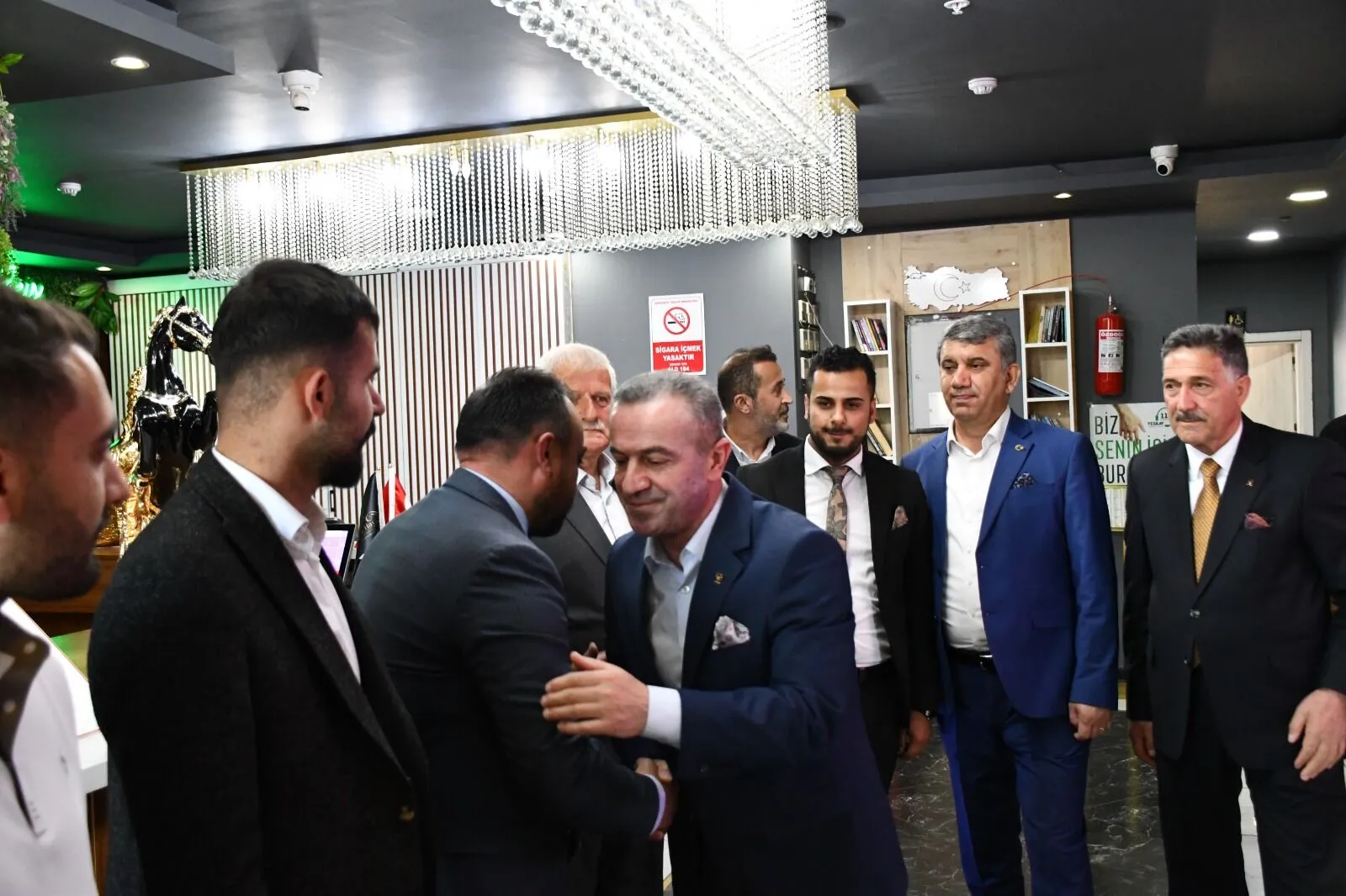 Hakkari’de AK Parti Teşkilatı Bayramlaşmada Buluştu: 